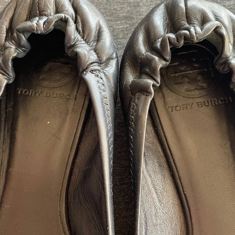 Tory Burch Caroline black leather ballerina flats US 7